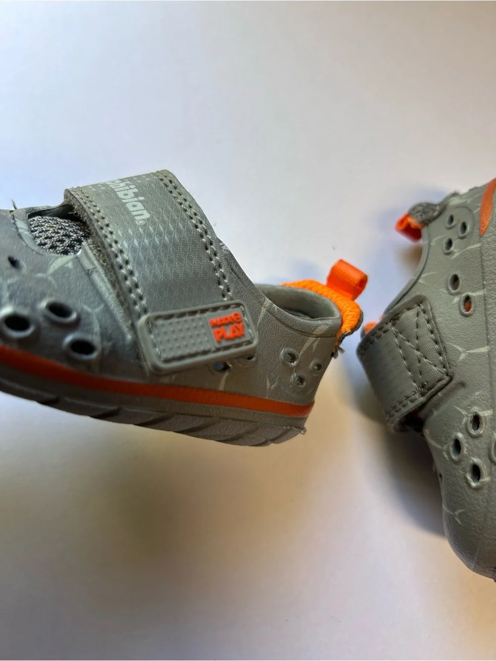 Stride Rite Made 2 Play Phibian Grey Shark baby Water sneakers Size 3M